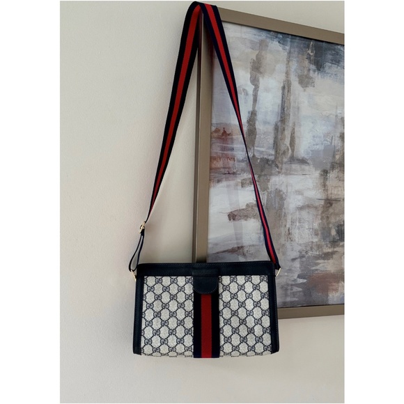 Certified Authentic Vintage Gucci Web Canvas Navy Leather Velcro Clutch, COA - Picture 10 of 12